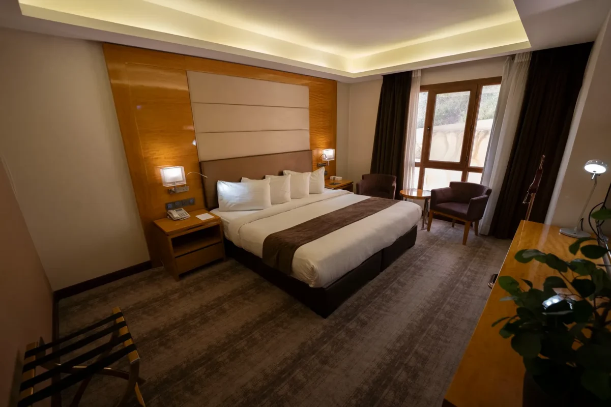 Executive-Suite7
